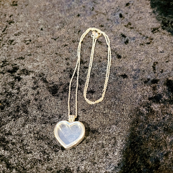 Pandora Silver Heart FLOATING Heart Necklace - Picture 5 of 12